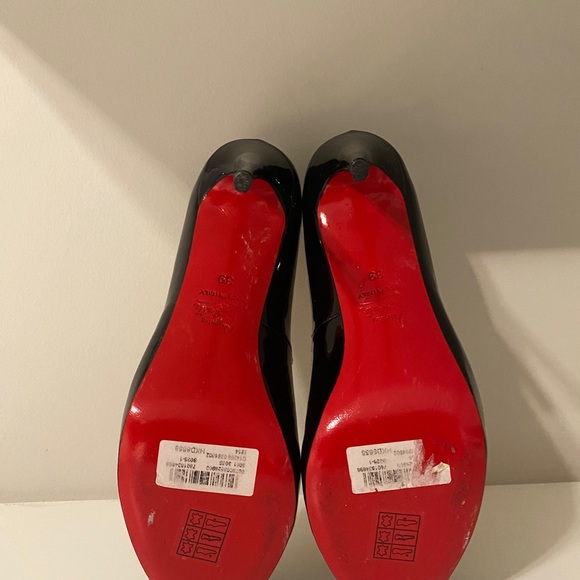 Louboutin Very Privé Shoes - Picture 8 of 9